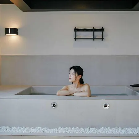 Aank Hotel And Spa Jongno Unni