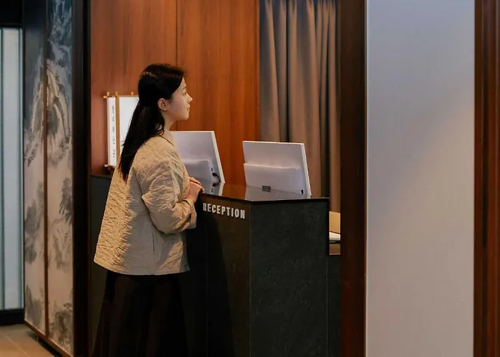 Anook And Jongno Anguk 1st Hotel